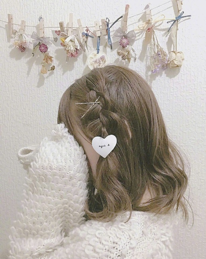 9款少女心炸裂的编发