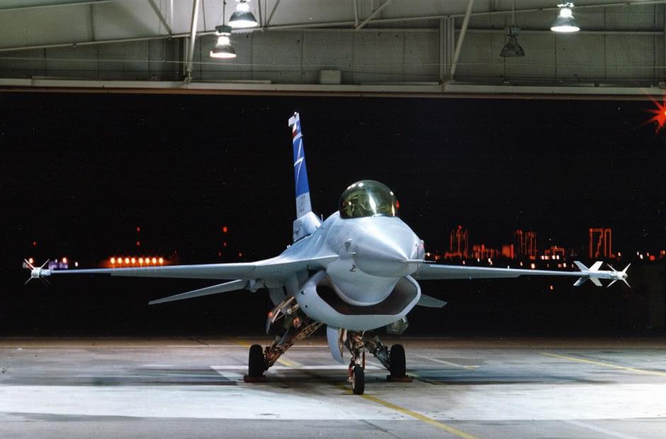 dsi进气道与卡尔特进气道相比,谁的隐身性能更好?别总说实话