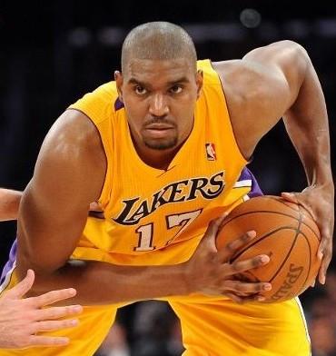 湖人队新消息!全明星中锋拜纳姆将要复出,30岁的他望联手詹姆斯