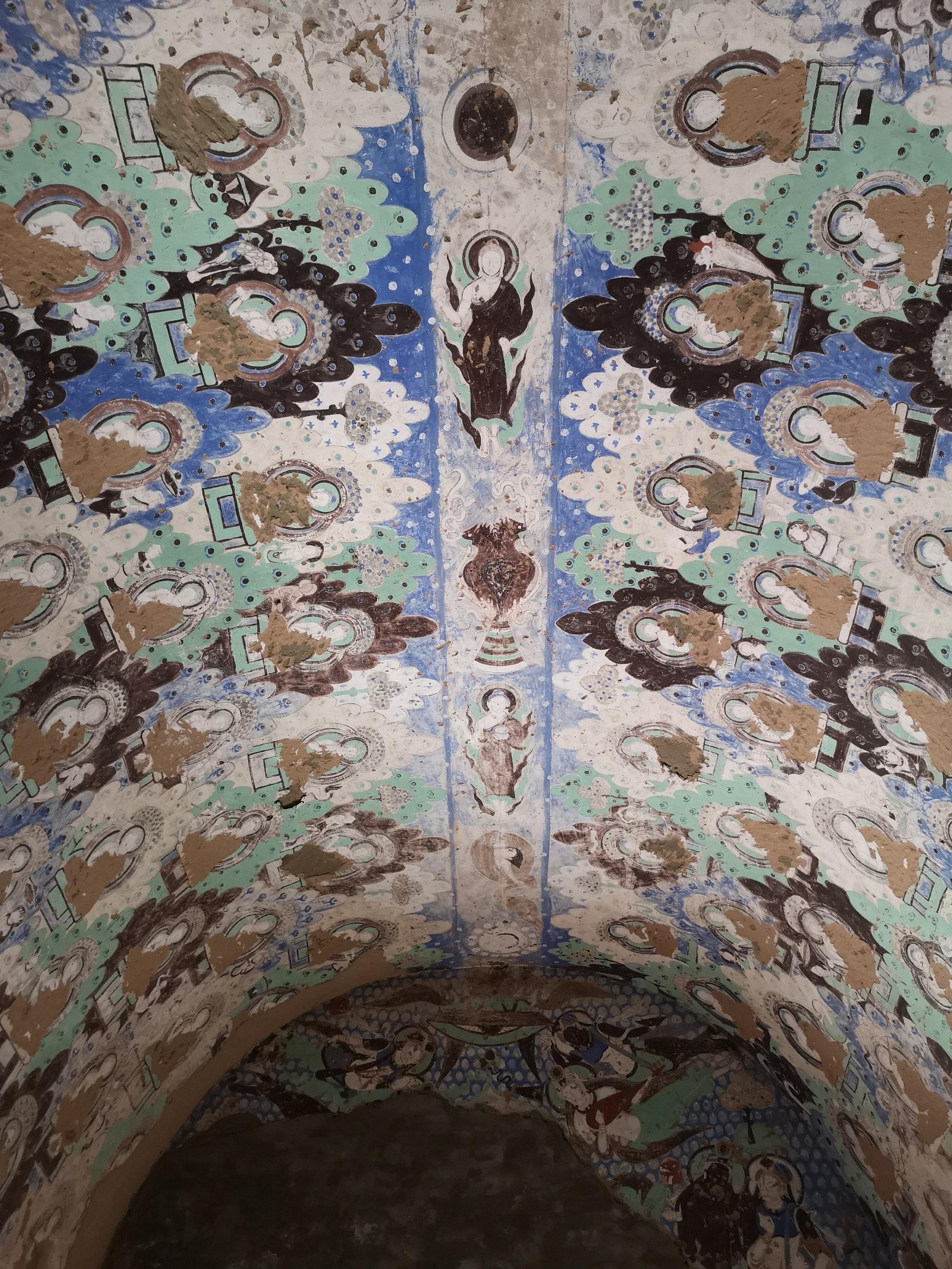 新疆库车克孜尔石窟