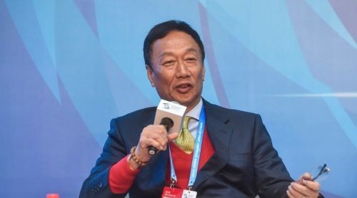 郭守正乐见父亲郭台铭投资高雄自己也可能会帮忙