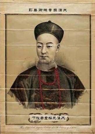 清朝第十一位皇帝,是醇贤亲王爱新觉罗·奕譞与慈禧胞妹叶赫那拉·婉