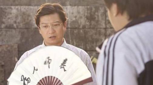 谜之微笑搞笑幽默搞笑两只黄鹂鸣翠柳,你还没