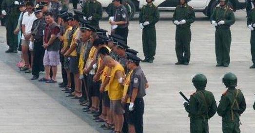 他是长春黑老大,黑道白道通吃,被抓后还嚣张放话:呆不