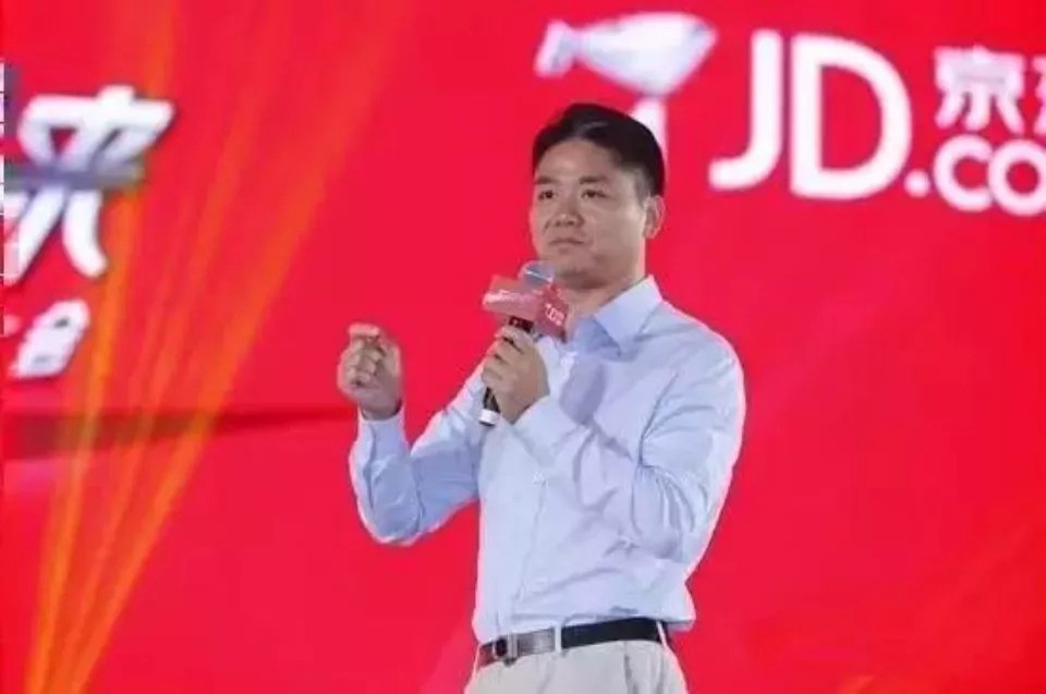 刘强东事件:比性侵更可怕的是奴性思维!