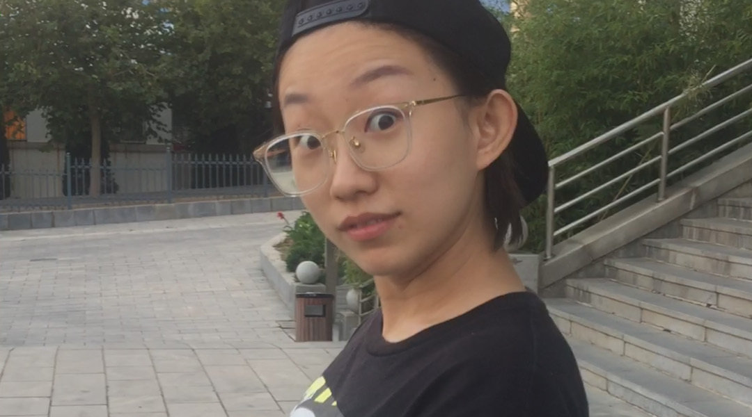 包包带子太长怎么办?小姐姐教你单肩包变双肩