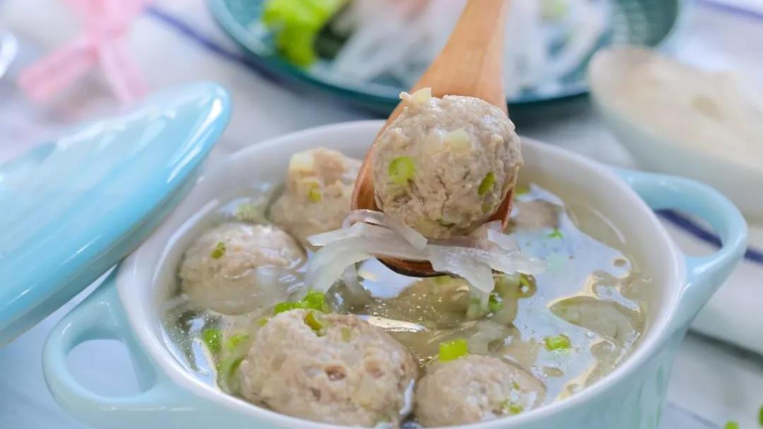 羊肉丸子萝卜汤 宝宝辅食食谱