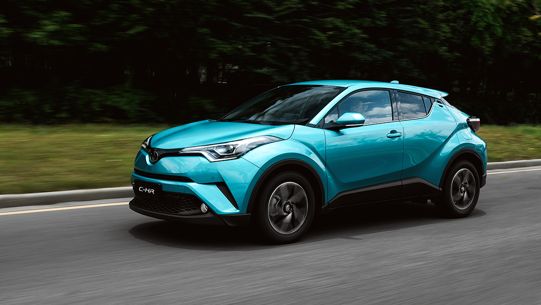 试完这台4米4的小suv,教授竟觉得卖14万还不算贵!