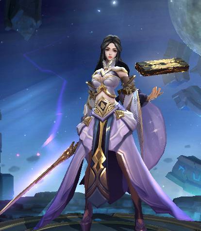 花木兰也是一名战士,出半肉装,能抗能打, 尤其是在她开启重刀模式后