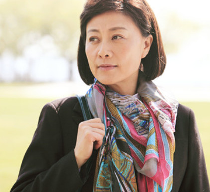 23岁成为影后身患胃癌遭丈夫无情抛弃如今女儿被张嘉译带火