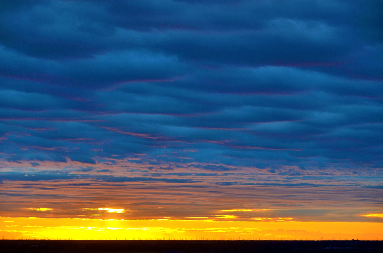 通辽市新城区美轮美奂的彩色云霞,原创摄影