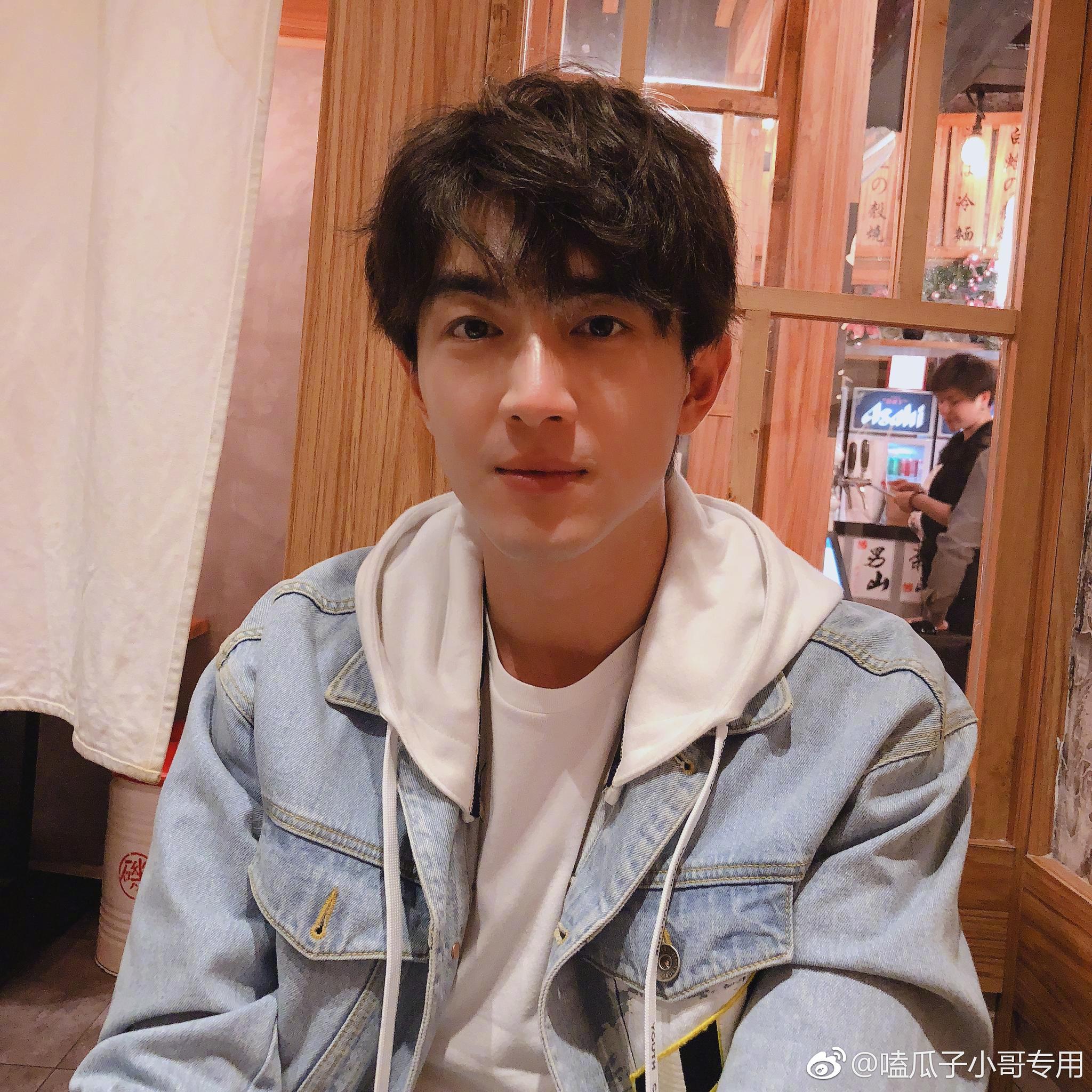 女朋友视角下的林更新,清清爽爽的帅,就像是约会时拍的照片