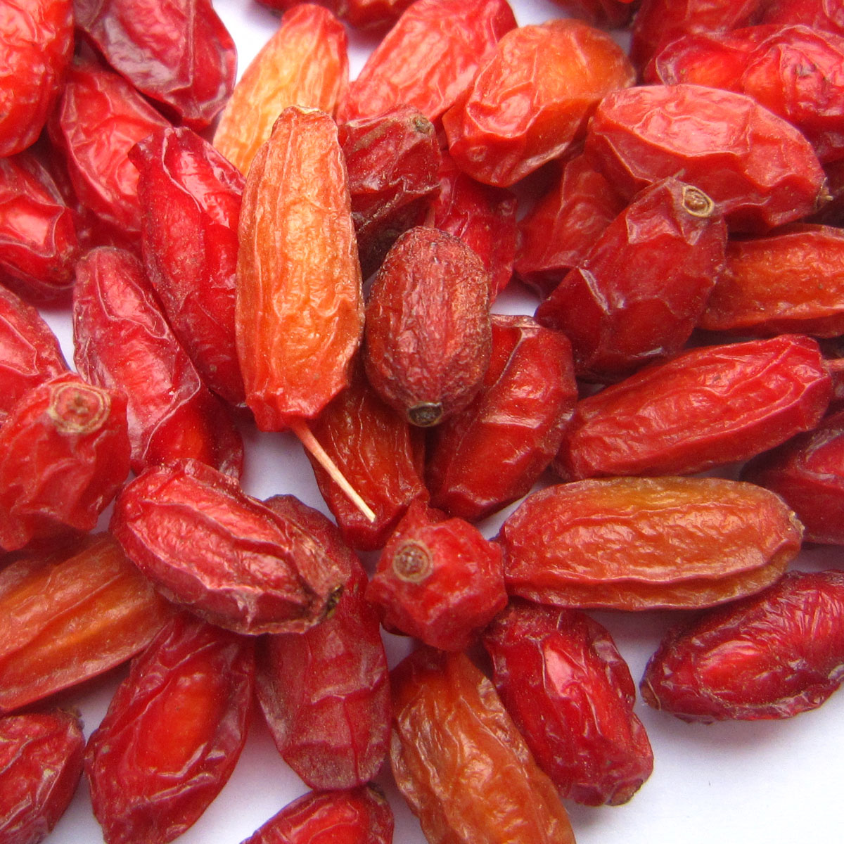 每天学一味中药:山茱萸—止月水不定 补益肝肾 收敛固涩 疗耳鸣