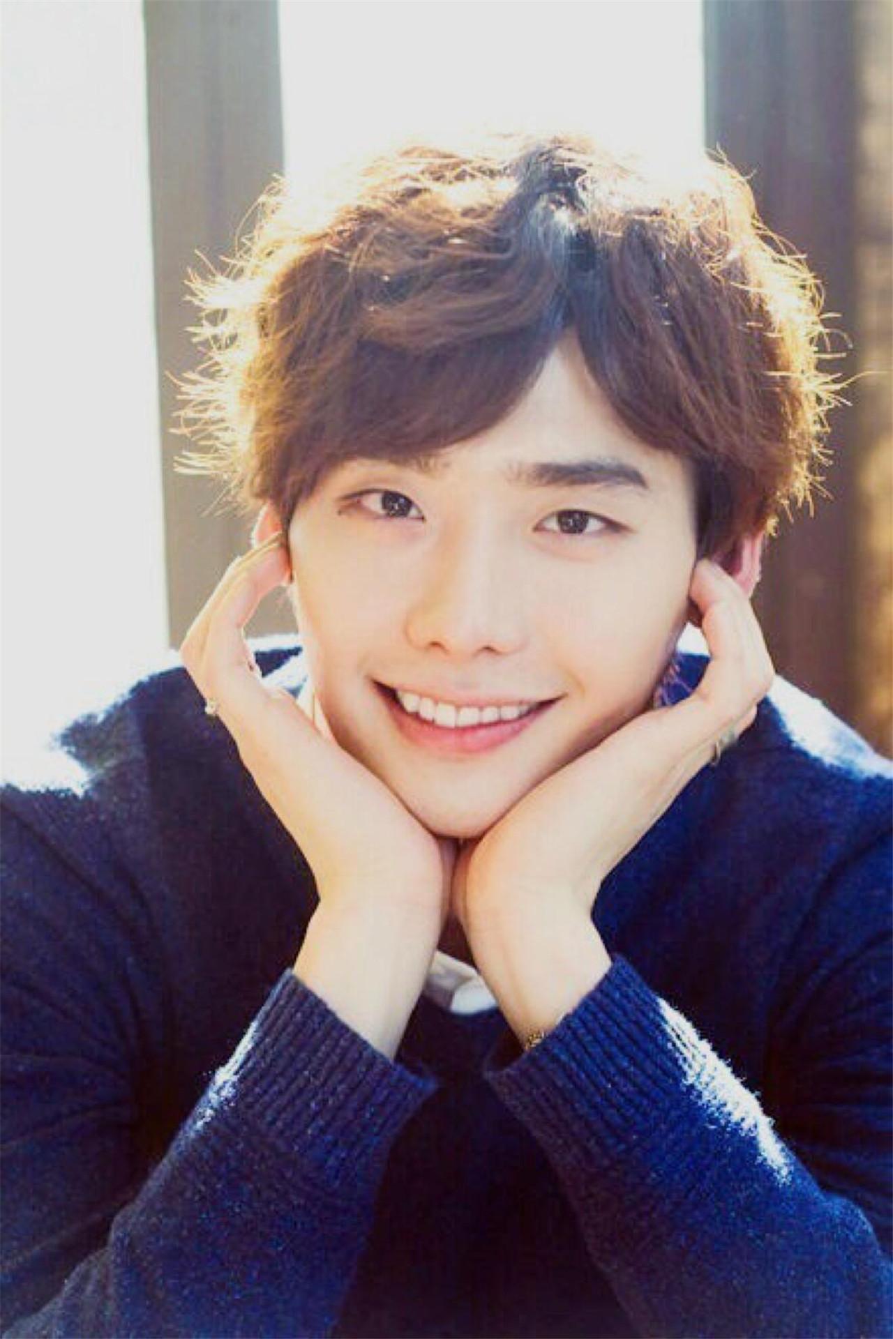 盘点网友认为韩国最火的人气比较高的九位男明星了