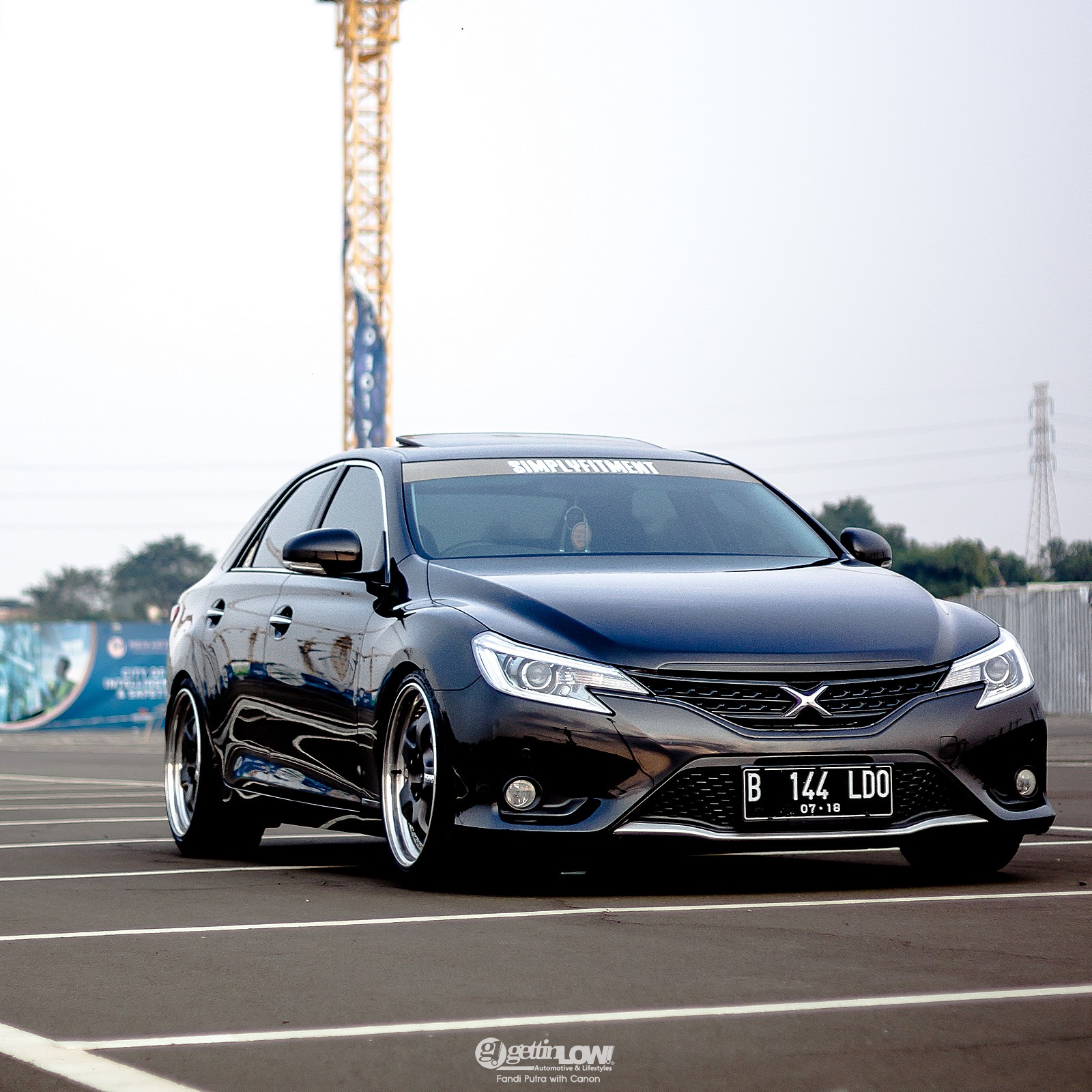 改装车:好像没改什么的丰田mark x