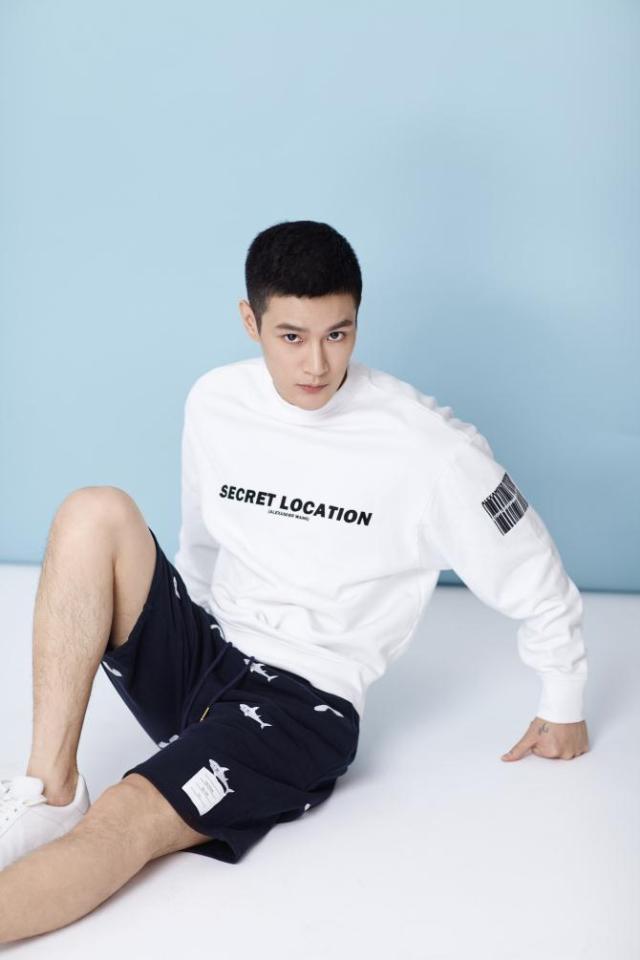 鲜声派屏方x丁桥光头造型好像会上瘾