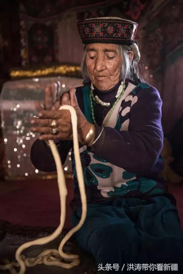 从叶尔羌河的肉孜阿洪家到马尔洋冰达坂的卡达木艾力家,无论在什么