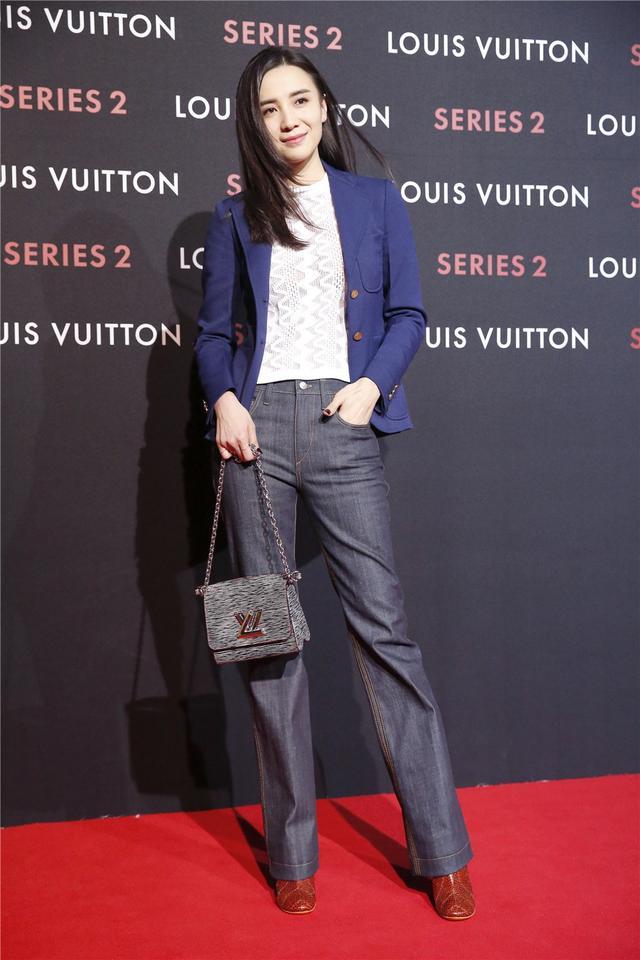 「时尚u先生」女明星西装照,时尚干练,帅气优雅,不输男星气场|西裤