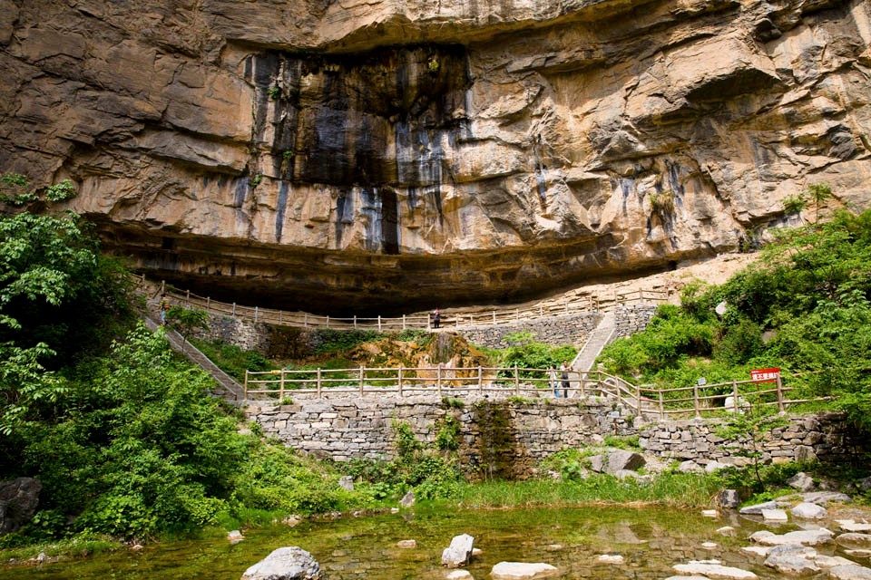 百里太行有一神奇的喊泉试试你的嗓门有多大
