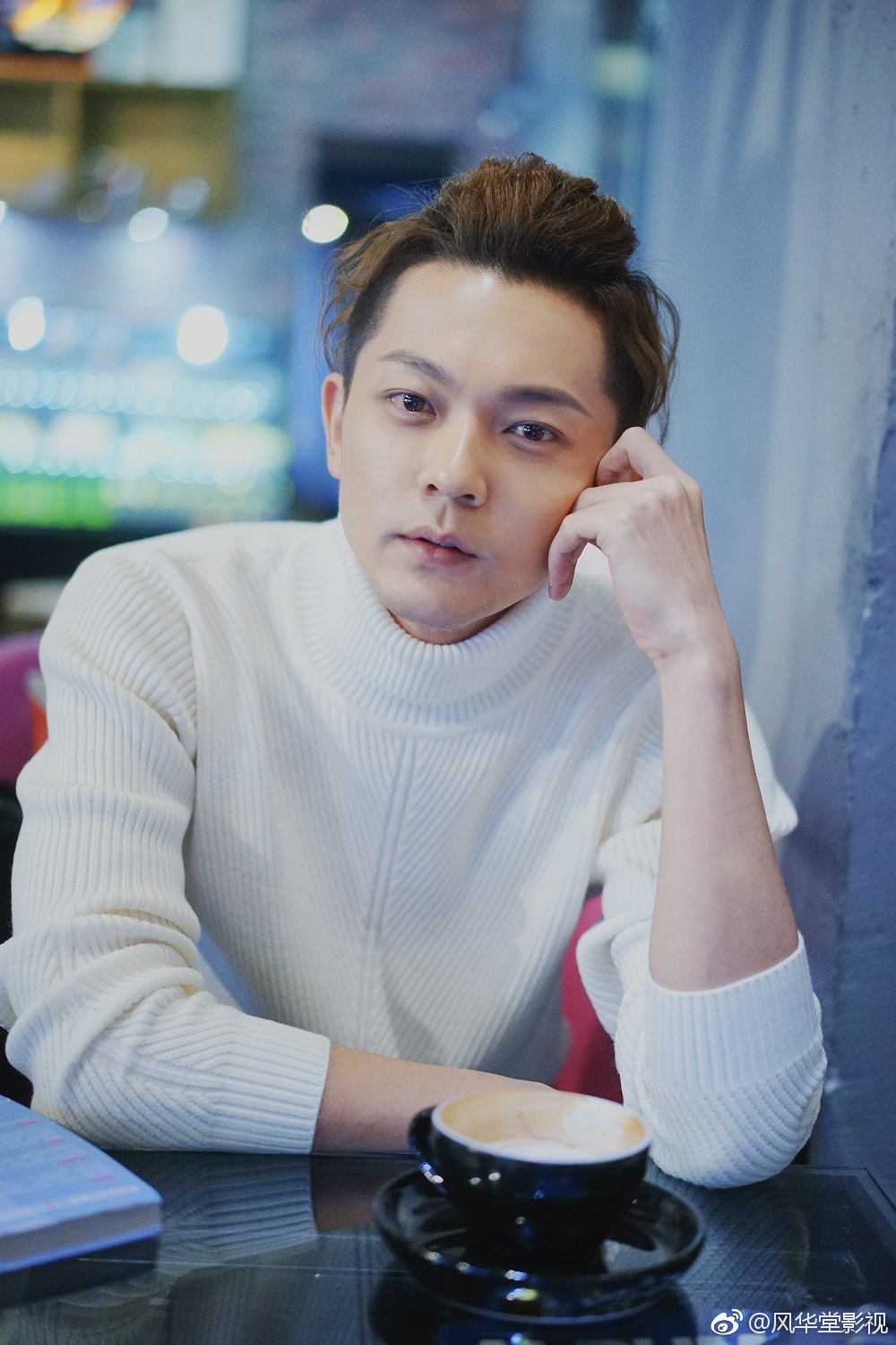 祝@闫肃 《大宋少年志》杀青快乐神秘boss and 双重身份杀青大吉十_新