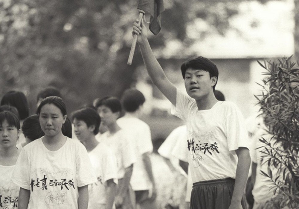 1993年6月26日中共中央国务院办公厅8号文件是否在电视。电台。报纸上公示了