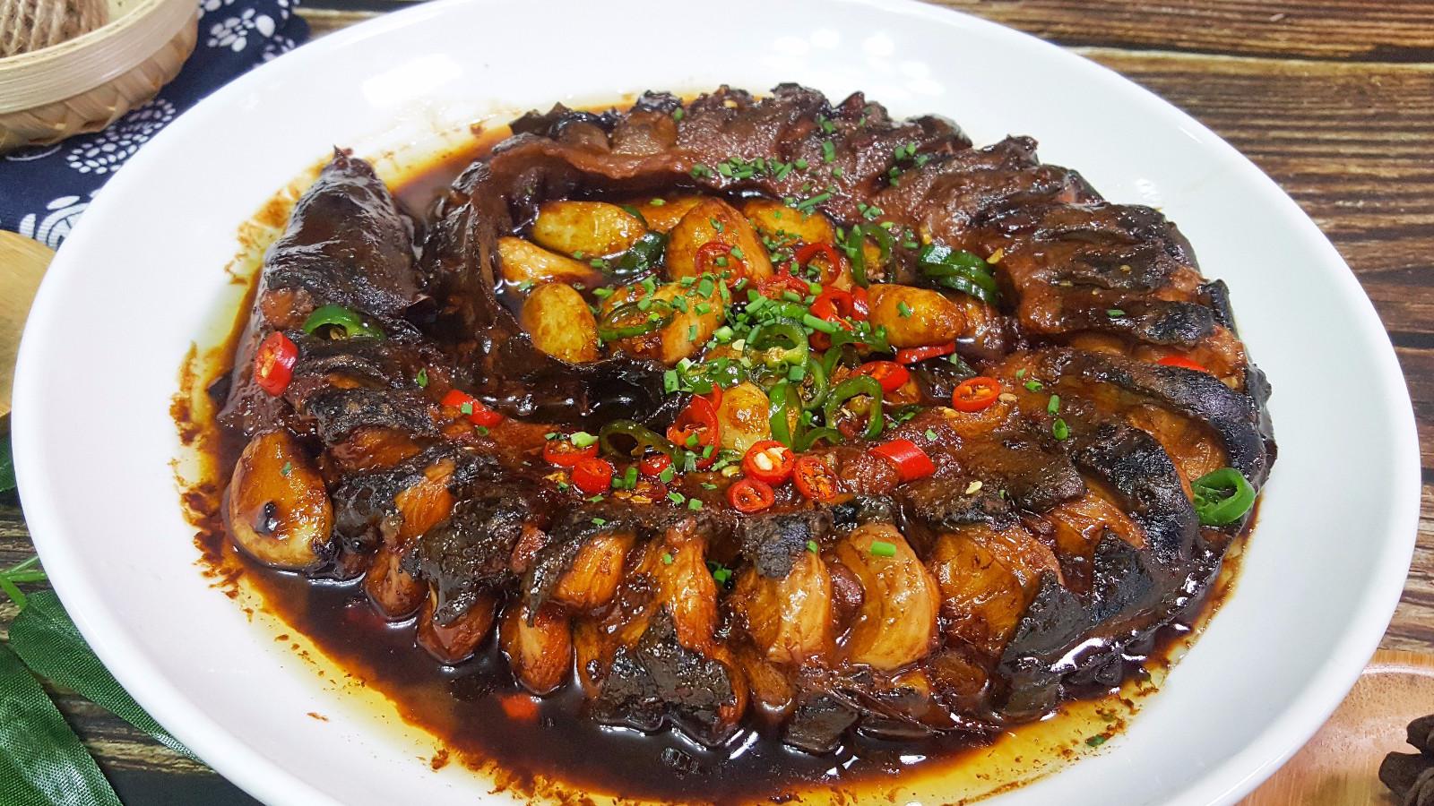 红烧鳗鱼家常做法,软烂入味,入口即化,看着都流口水!