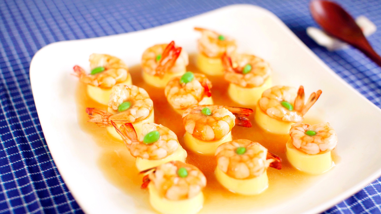 《食语集》零厨艺有营养,鲜香嫩滑的经典美肴:玉子虾仁