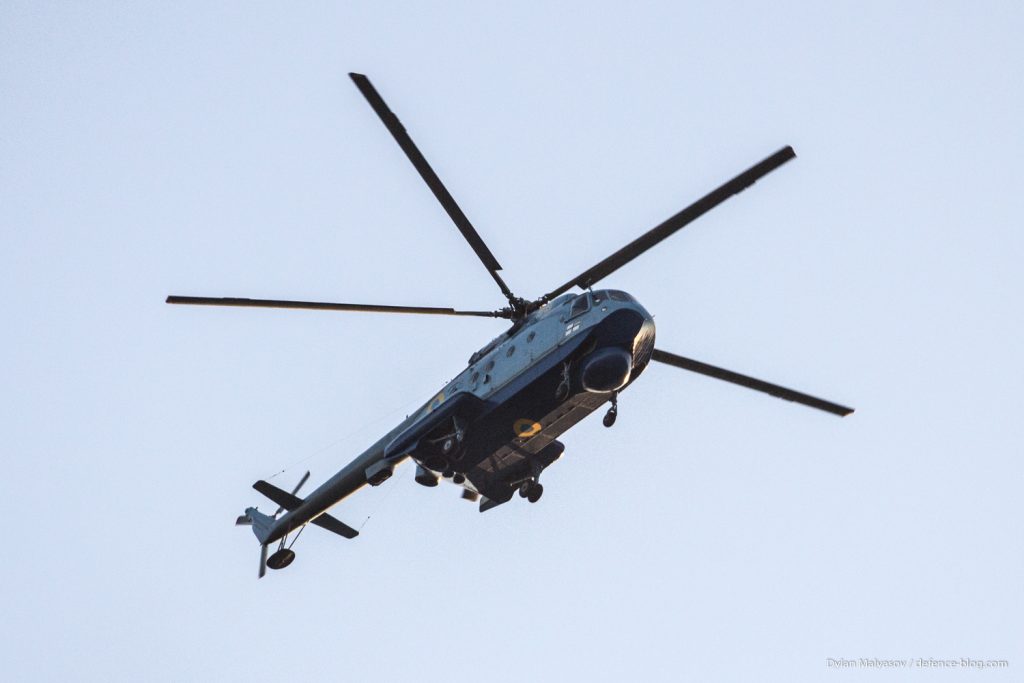 4架从克里米亚逃回乌克兰的米-14直升机|独立日|乌克兰|直升机_新浪