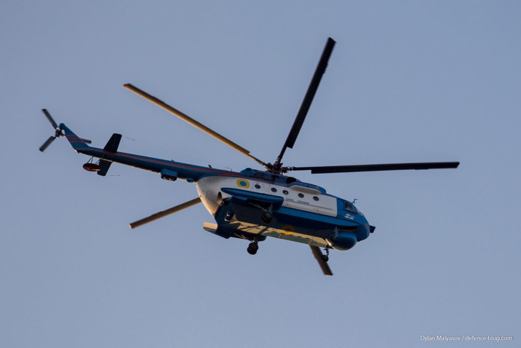 4架从克里米亚逃回乌克兰的米-14直升机