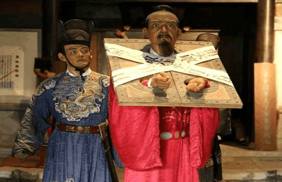 就曾将一个谏言的大臣给关进了大牢,经狱史审过之后判定是死刑无疑了