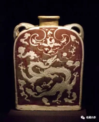 元明清釉里红瓷器：各时代特征|永乐_新浪新闻