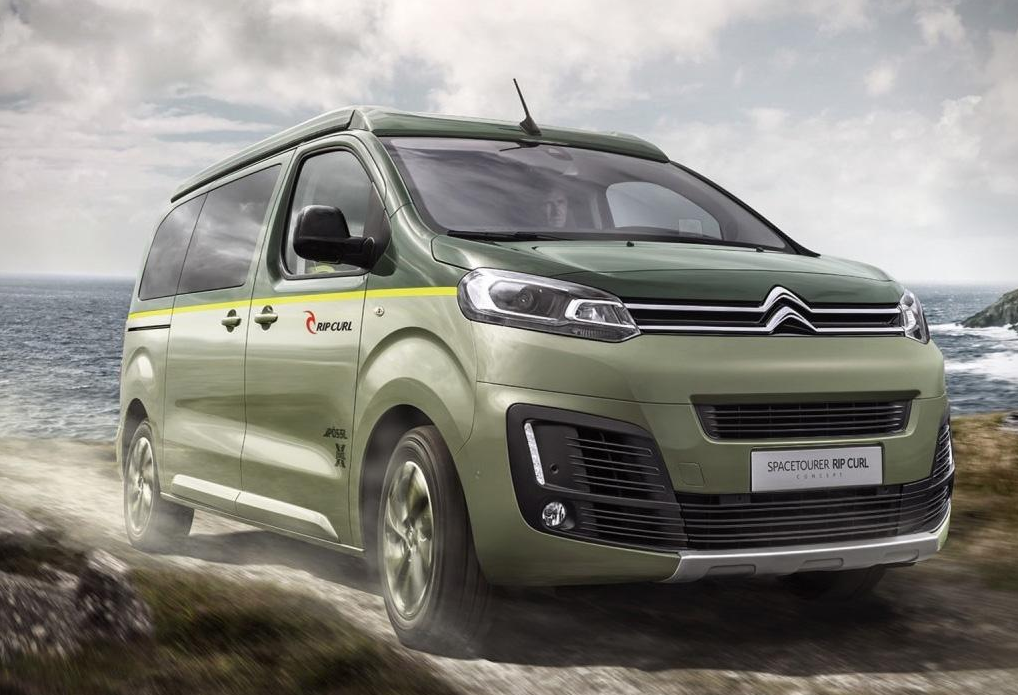 雪铁龙的小型房车,搭载四驱系统动力强劲,长距离自驾游也不怕