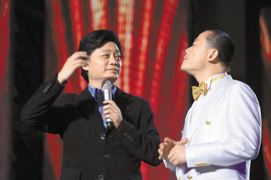 周立波无罪扬言回国报复,还记得崔永元当年在他婚礼"砸"场子吗