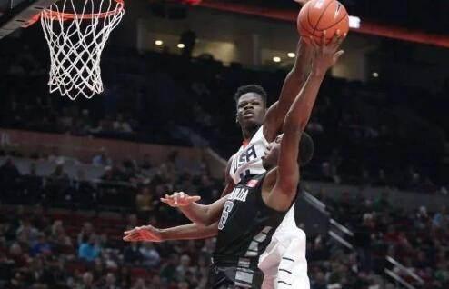 艾顿东契奇 2米37臂展怪物是最佳选择!