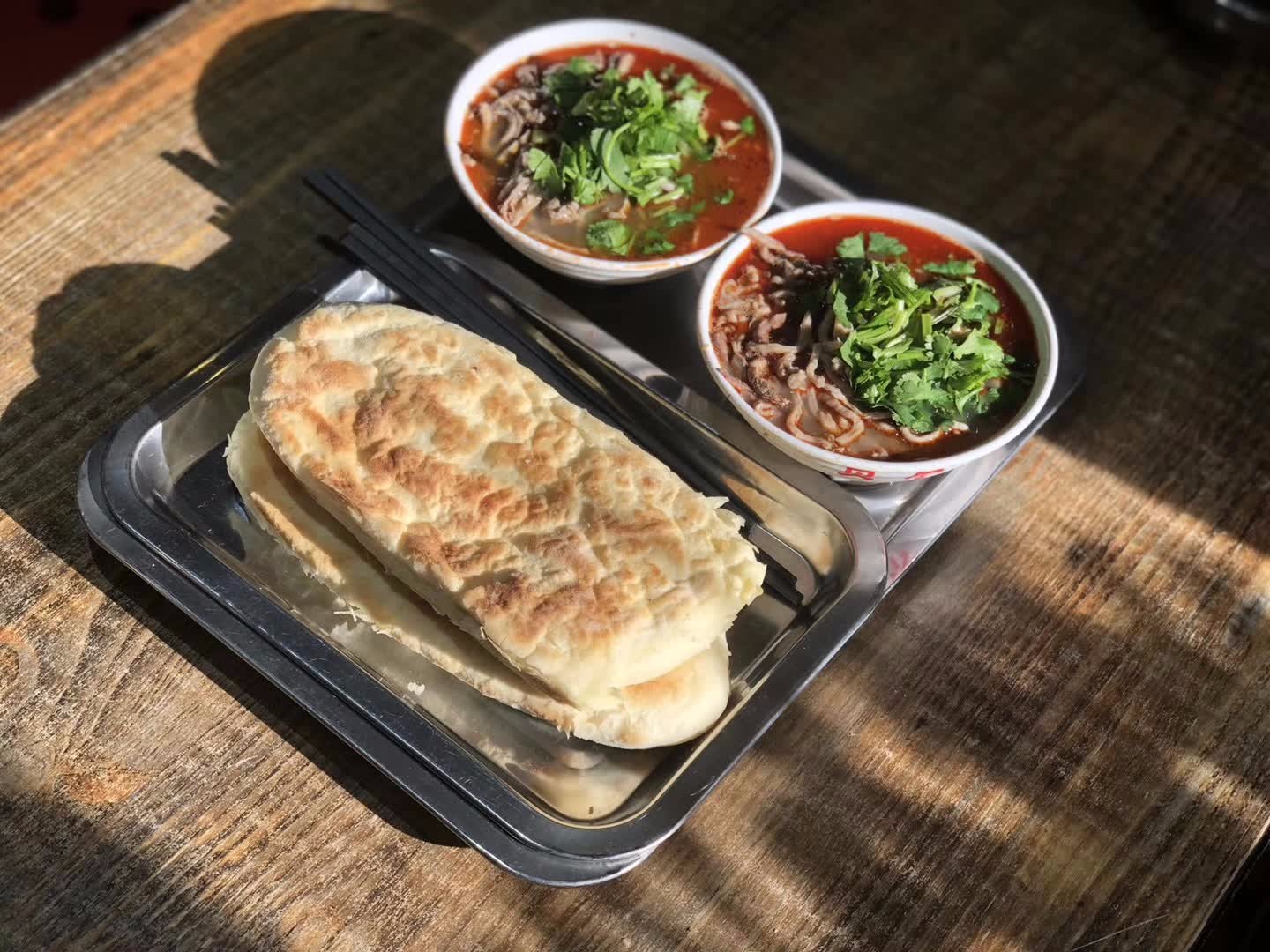 胖胖美食发现之内蒙特别好喝的羊杂碎