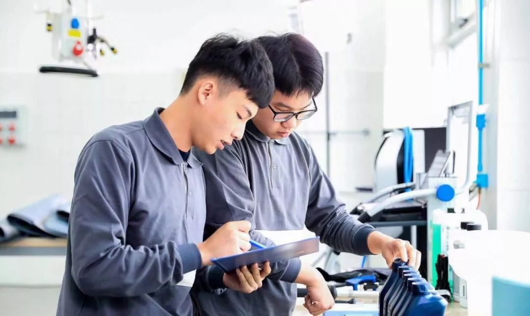 成为优秀的bmw售后服务人员难吗四个故事看过就知道