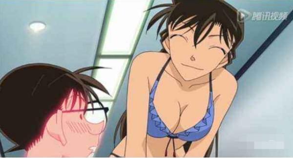 名侦探柯南小兰的花样泳装秀柯南看了都脸红你喜欢哪套