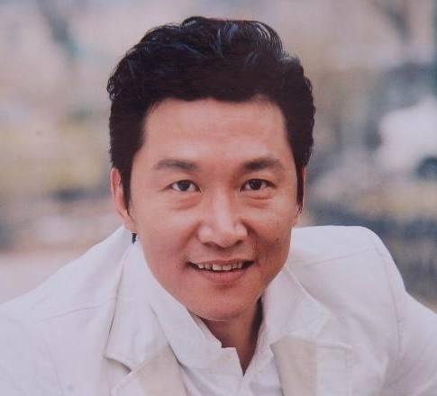 电视剧中黑社会最强2人组,遇到这个人,刘华强我就问你怕不怕?