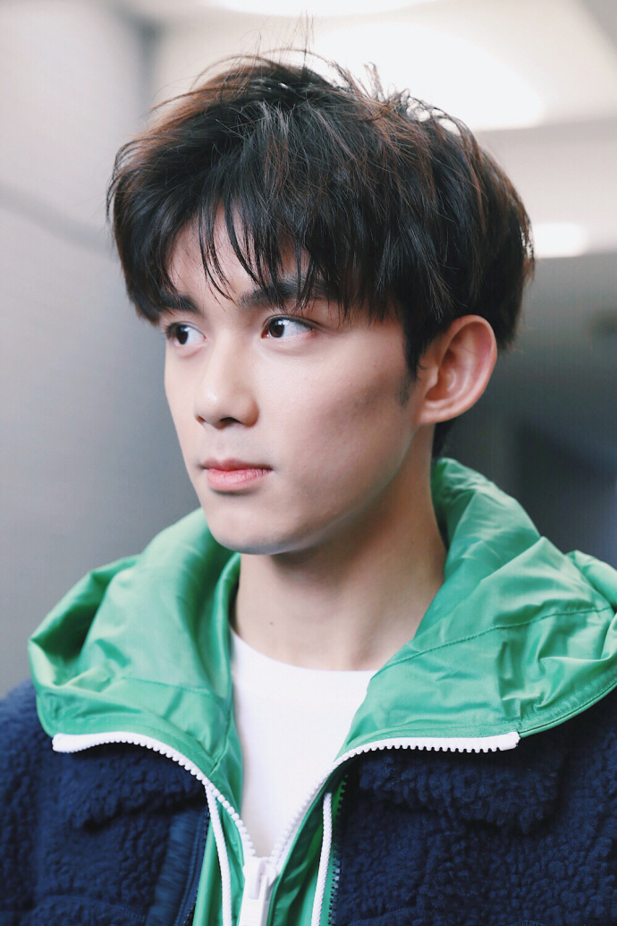 吴磊北电四试咯好清爽的三石弟弟 fighting!