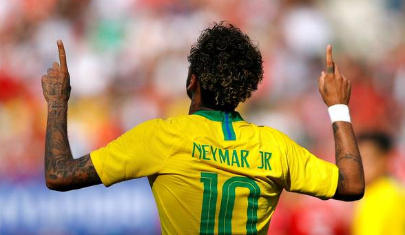 内马尔升国家队射手榜第三 2神奇定律辅巴西夺