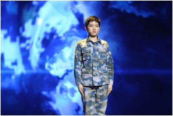 宋玺:北大学子,90后陆战队员