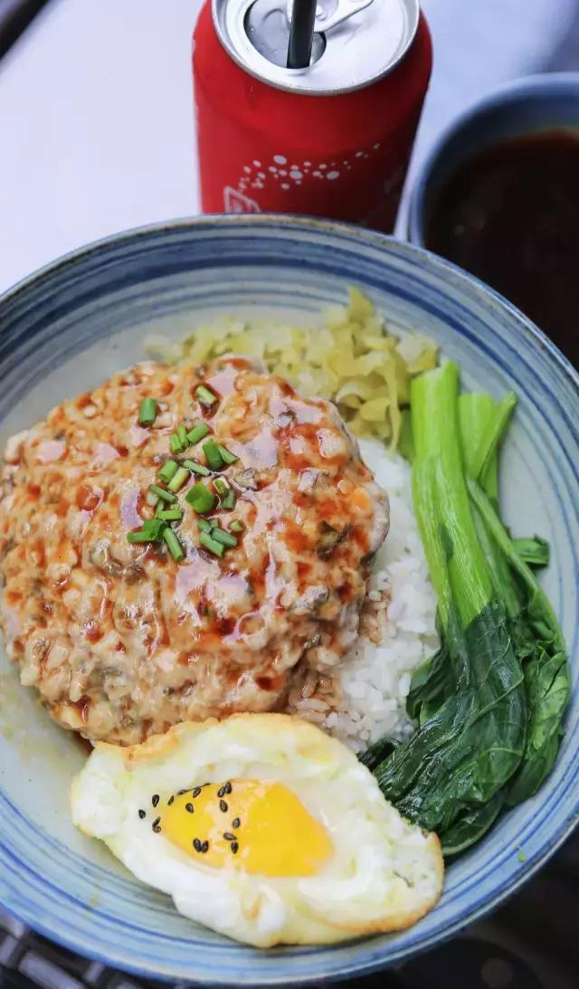 怒吃12家特色饭,一次性给你