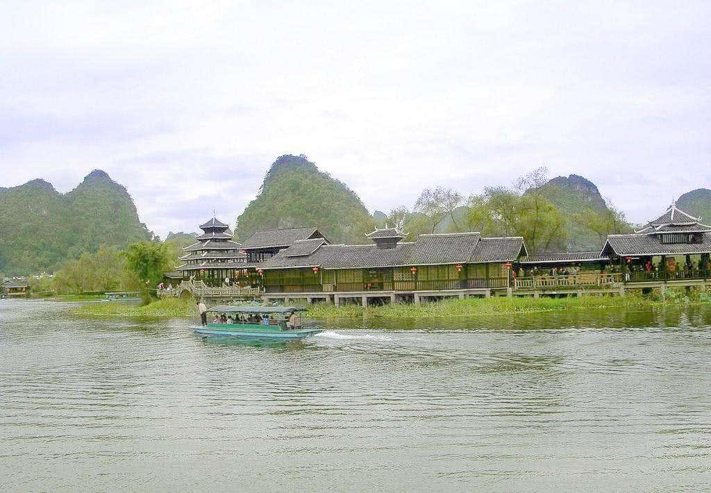 桂林周边县城游玩景点推荐)(桂林周边好玩的旅游景点推荐自驾游)(图1)