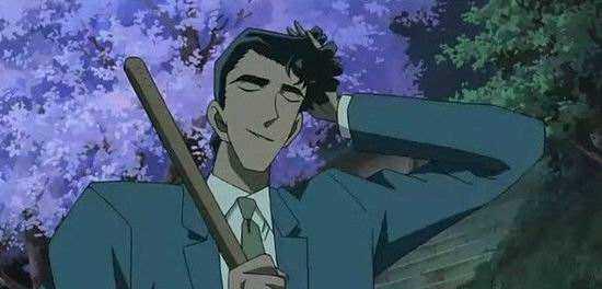 工藤新一作为主角的工藤新一就是一个标准的富二代,父亲工藤优作是