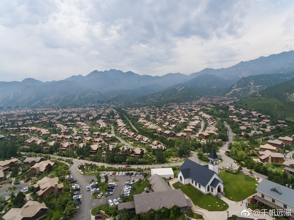 奥伦达部落原乡:一处迷人风情的魅力小镇