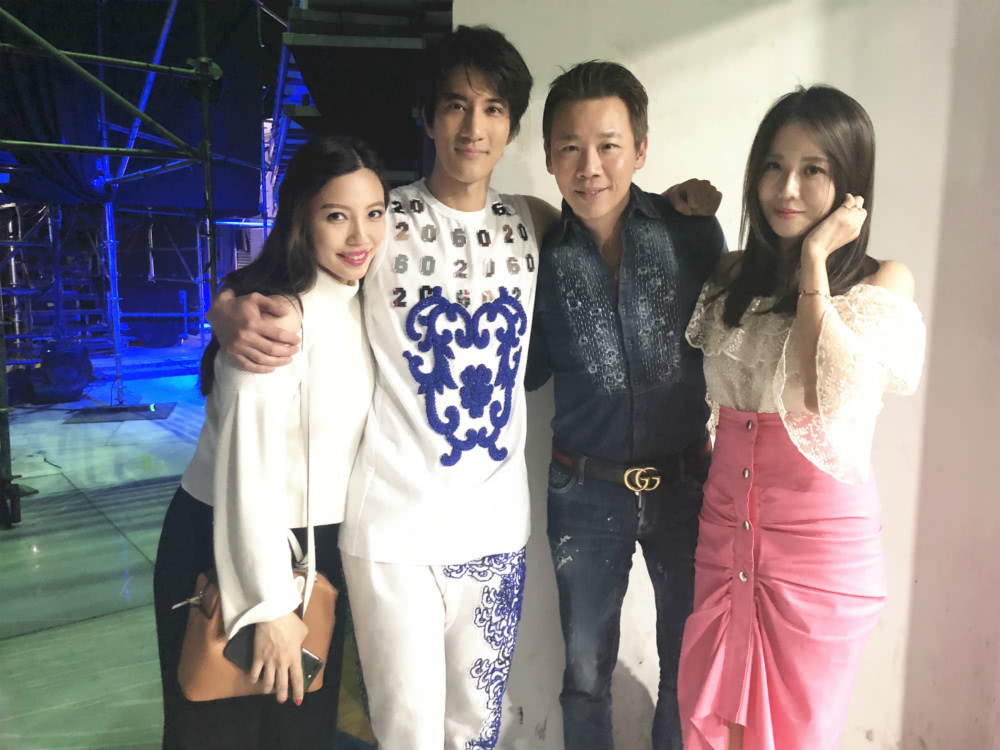 陶喆夫妇助阵王力宏演唱会 网友:"逃亡cp"发糖齁死人