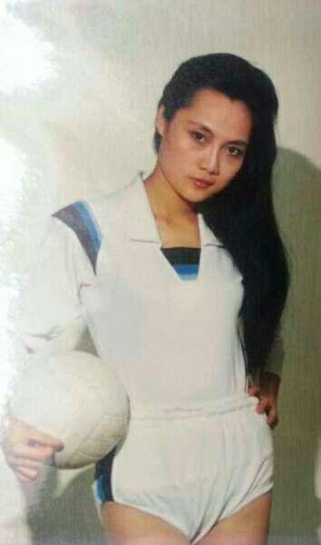 徐萍(新中国第一支时装表演队演员):被选入时装表演队之前,我在上海