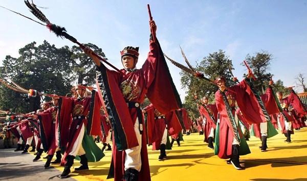 戊戌年公祭孔子大典在曲阜孔庙举行