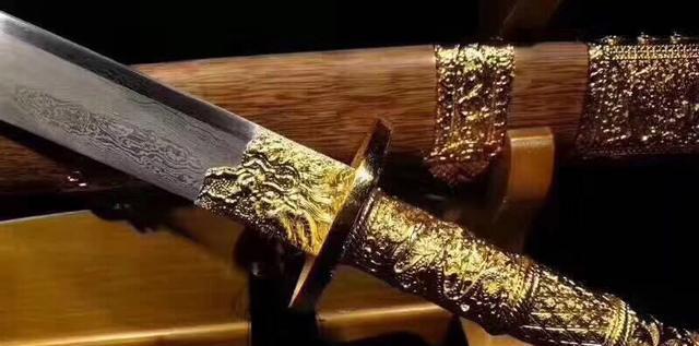 镀金版百炼钢康熙战刀|花纹钢|柄长|镀金版_新浪新闻