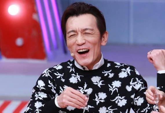 《非常六加一》李咏,患癌症前往美国治疗,不幸去世年仅50岁